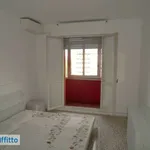 Rent 3 bedroom apartment of 95 m² in Milan