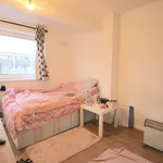 Rent 4 bedroom apartment in London