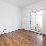 Rent 3 bedroom flat in Brighton