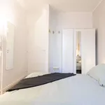 Rent 3 bedroom apartment in milan