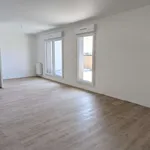 Rent 3 bedroom apartment of 71 m² in Déville-Lès-Rouen