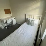 Rent 5 bedroom flat in Colchester