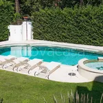 Rent 10 bedroom house of 380 m² in Roma