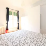 Rent a room of 180 m² in madrid