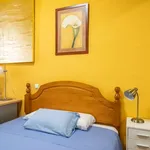 Rent a room of 300 m² in madrid