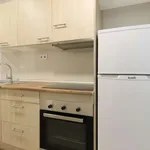 Rent 1 bedroom apartment of 60 m² in barcelona