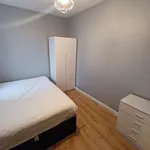 Rent 6 bedroom flat in Wales