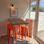 Rent 5 bedroom house in South West England