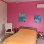 Rent 4 bedroom house of 300 m² in Βούλα