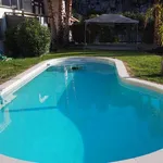 Rent 1 bedroom apartment in Èze