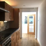 Rent 3 bedroom apartment in East Midlands