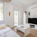 Appartement de 250 m² avec 1 chambre(s) en location à Marseille