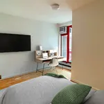 Rent 1 bedroom apartment in East Village