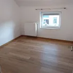 Maison de 800 m² avec 3 chambre(s) en location à Perwez