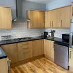 Rent 4 bedroom apartment of 102 m² in Manchester