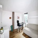 Appartement de 91 m² avec 4 chambre(s) en location à Paris