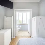 Rent a room in lisbon