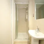 Rent 1 bedroom flat in Leeds