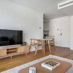 Rent 2 bedroom apartment of 52 m² in Lisbon