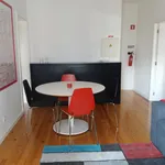 Rent 1 bedroom apartment in Porto