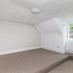 Rent 3 bedroom flat in South East England