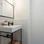 Rent 1 bedroom apartment in barcelona