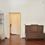 Rent 4 bedroom apartment of 115 m² in Bari