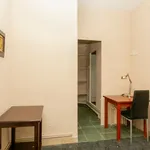 Rent 5 bedroom apartment in Valencia