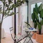 Alquilo 1 dormitorio apartamento de 180 m² en Madrid