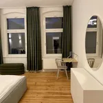 Miete 3 Schlafzimmer wohnung von 84 m² in Berlin