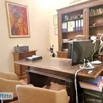 Rent 6 bedroom apartment of 130 m² in Florence