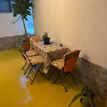 Bilocale arredato con terrazzo Centro