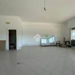 Affitto 1 camera appartamento di 69 m² in Bracciano