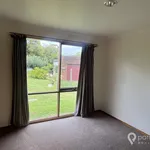 Rent 3 bedroom house in Foster