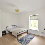 Rent 4 bedroom house in Gloucester