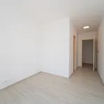 Pronajměte si 3 ložnic/e byt o rozloze 79 m² v pruhonice