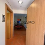 Alugar 2 quarto apartamento de 104 m² em Quarteira