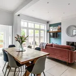 Rent 5 bedroom apartment in South East England