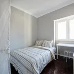 Rent 11 bedroom apartment in Lisbon