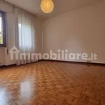 Rent 4 bedroom apartment of 117 m² in Padua