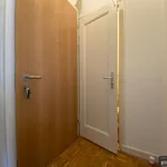 Miete 4 Schlafzimmer wohnung von 58 m² in Romoos