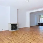 Rent 3 bedroom apartment in Ixelles