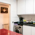 Rent a room of 110 m² in madrid