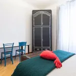 Rent 6 bedroom house in Milan