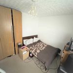 Rent 3 bedroom flat in Romford