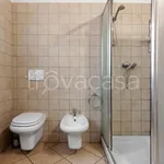 Rent 3 bedroom apartment of 90 m² in Piantedo