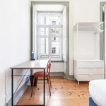 Rent 7 bedroom apartment in Lisbon