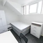 Rent 4 bedroom house in Leeds