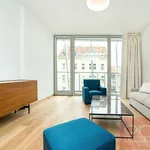 Rent 5 bedroom apartment of 62 m² in Prague