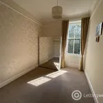 Rent 2 bedroom flat in Edinburgh